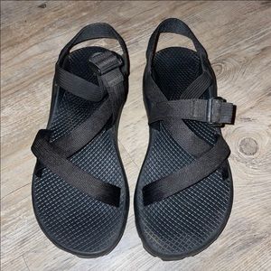 Black chacos